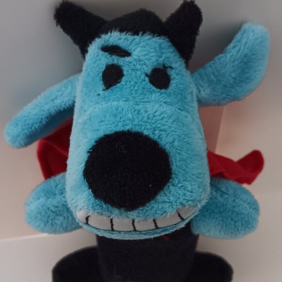 Multipet Vampire Plush Dog Toy with Squeaker NWOT - Picture 12 of 14